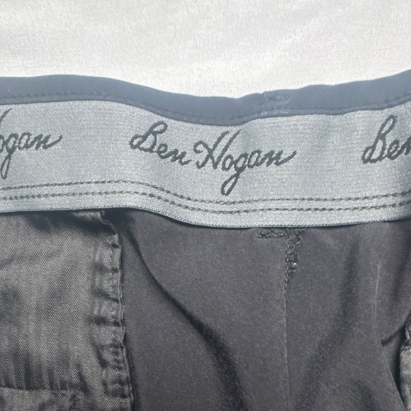 Ben Hogan Men's Black Chino Golf Shorts Flat Front Solid Activewear Belt Loops - Picture 3 of 9